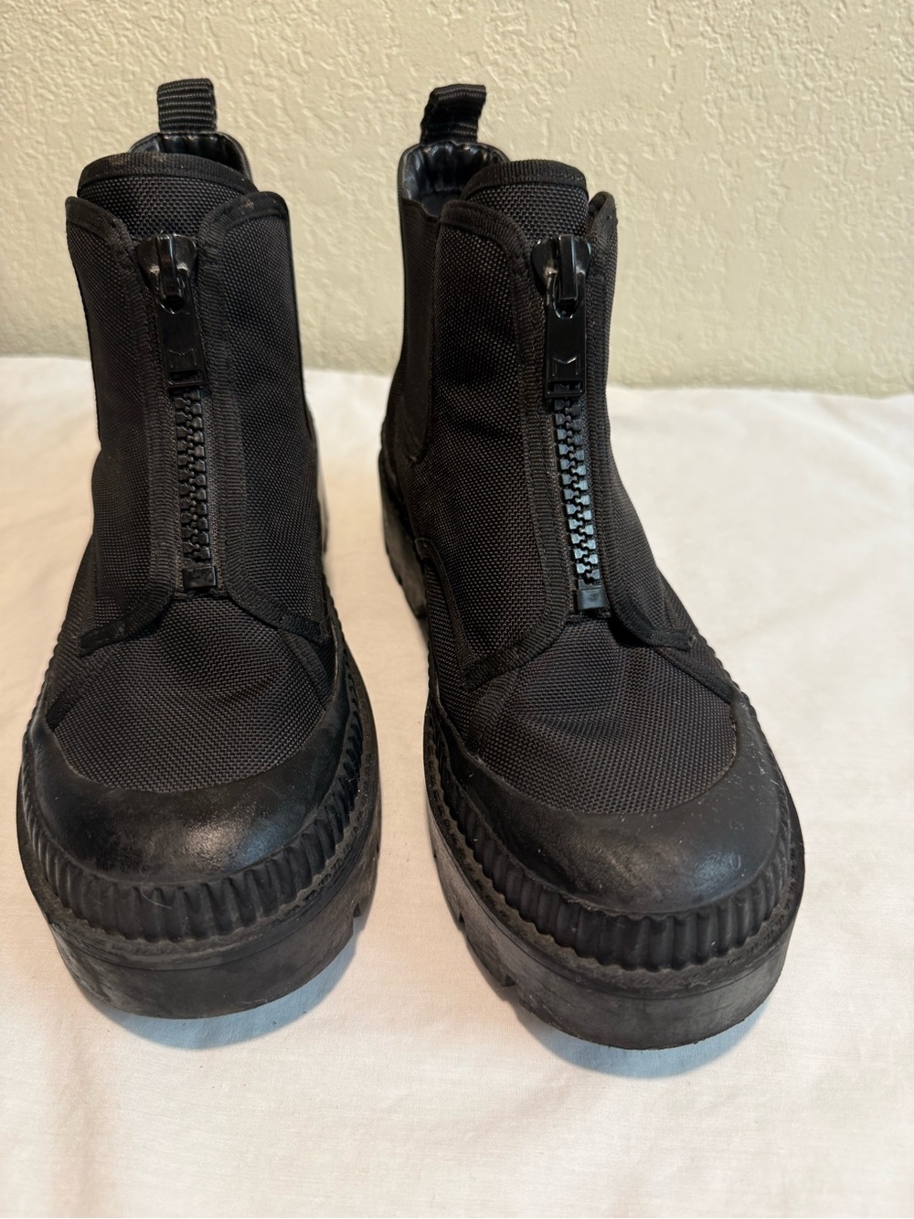 Marc Fisher Men's Black Front-Zip Chunky Ankle Boots